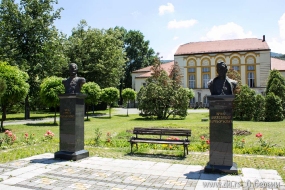 Короли Александр и Петар 1