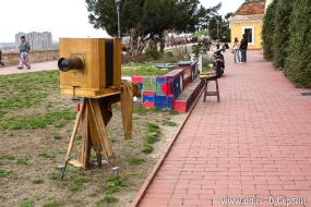 Старинный фотоаппарат