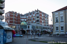 В Лознице много торговых центров